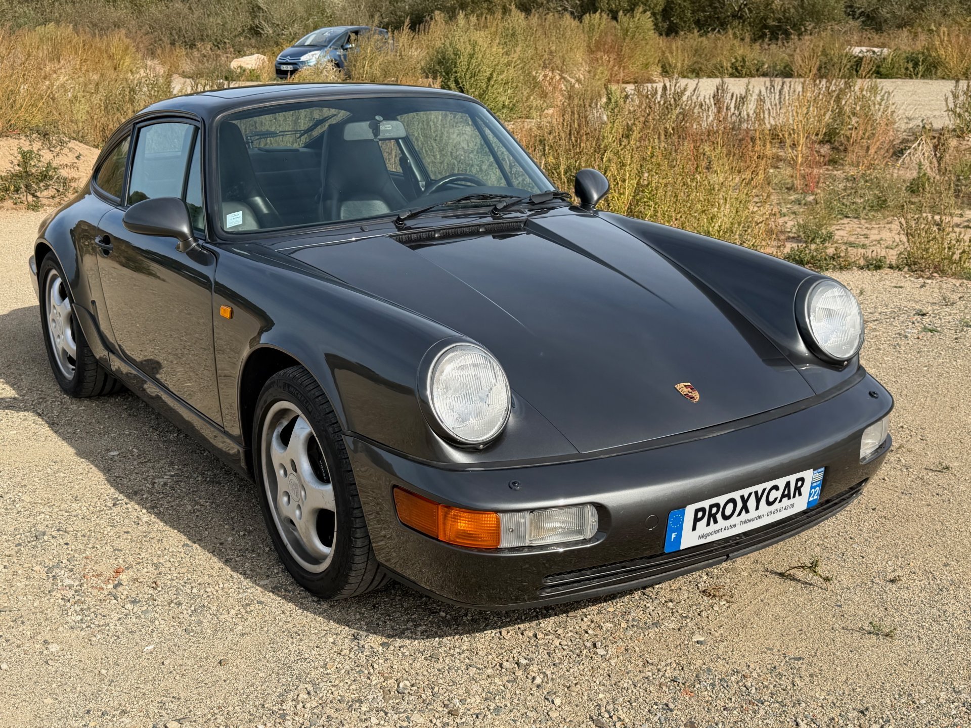 PORSCHE 911 (Type 964) Carrera Carrera 4
