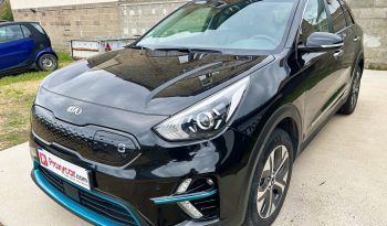 KIA NIRO  Electrique Active  Noire 204cv 12/2020 complet